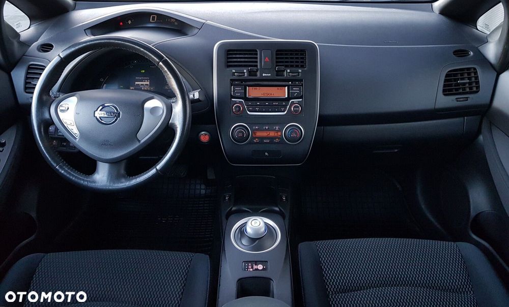 Nissan Leaf 30kWh Acenta - 16