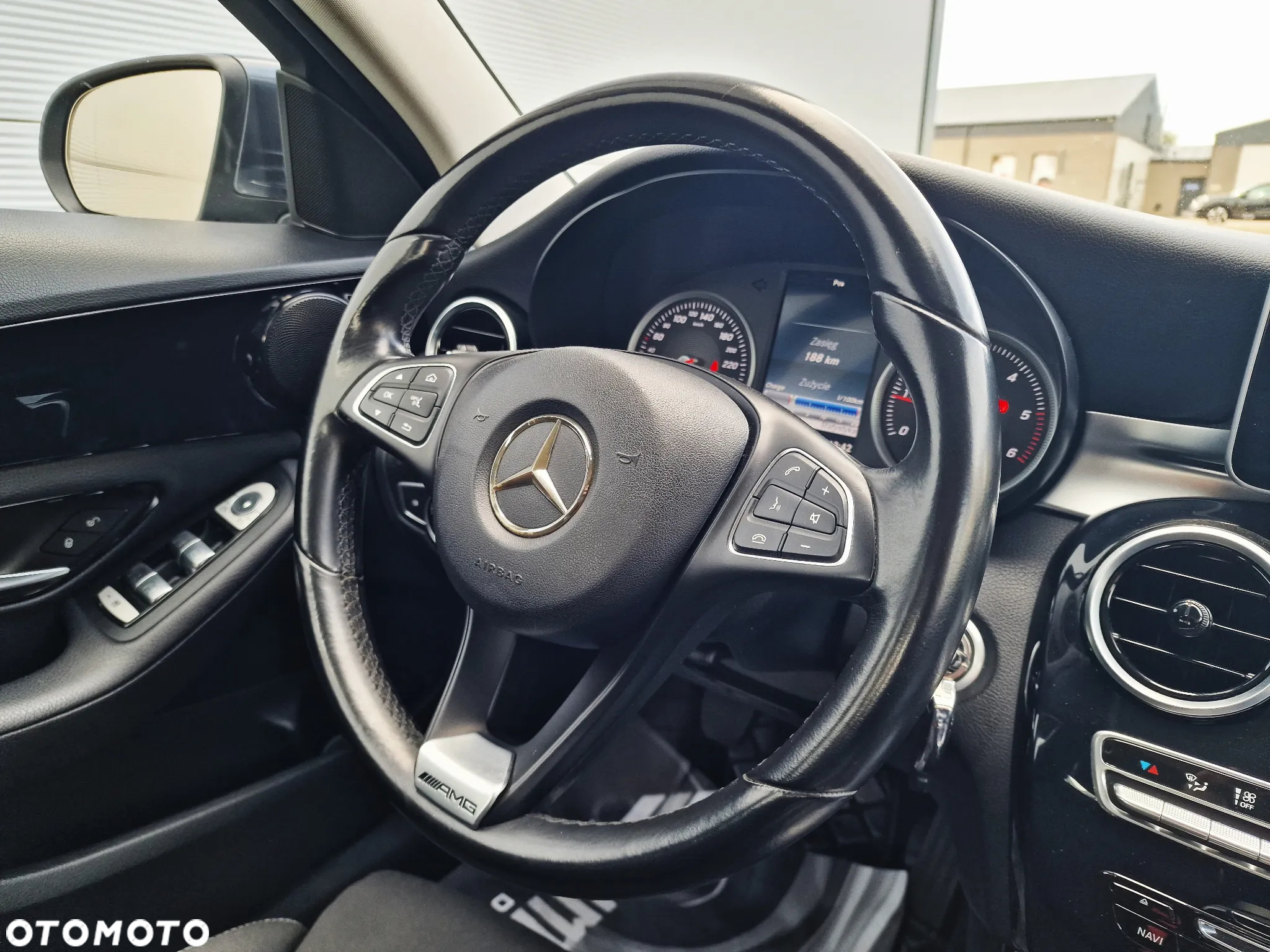 Mercedes-Benz Klasa C 180 (BlueTEC) d - 31