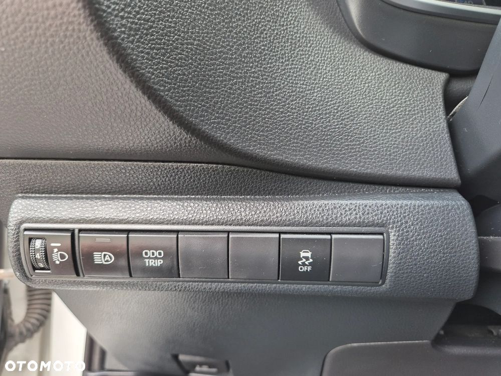 Toyota Corolla - 33