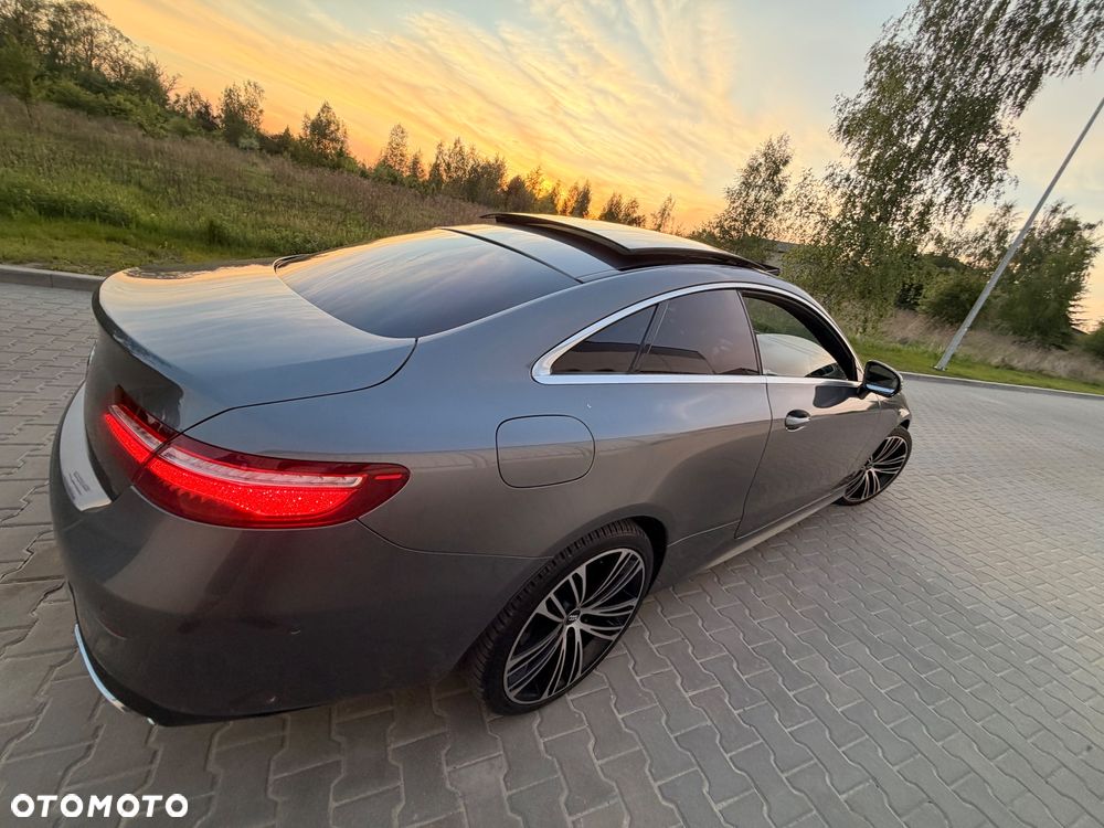 Mercedes-Benz Klasa E 220 d 9G-TRONIC AMG Line - 3