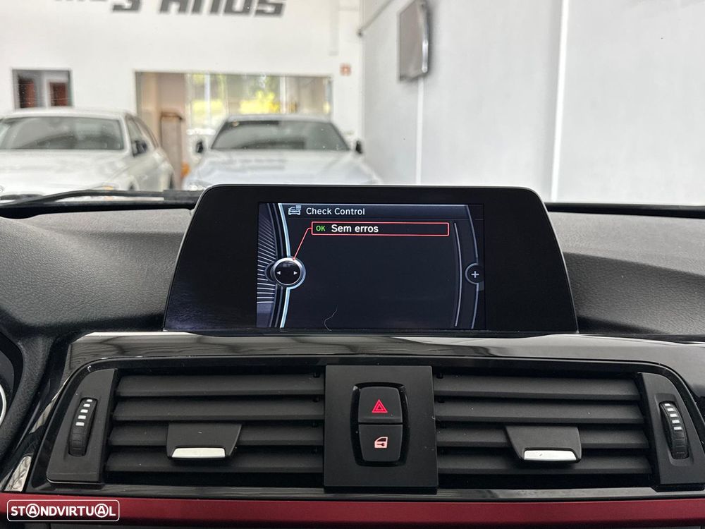 BMW 320 d Auto Pack M - 25