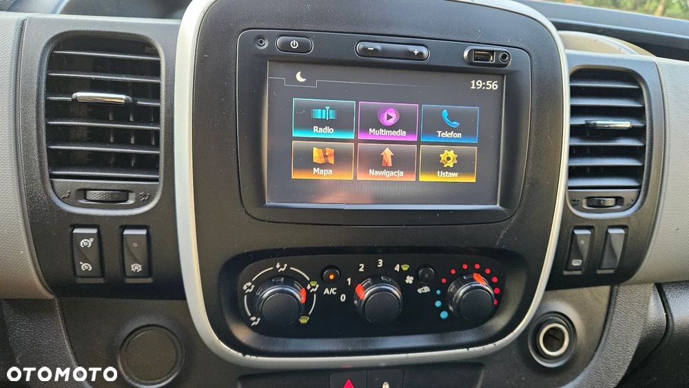 Renault Trafic 1,6 120KM BezAdblue L2 Długi Nawi Kamera Parktronik Hak - 18