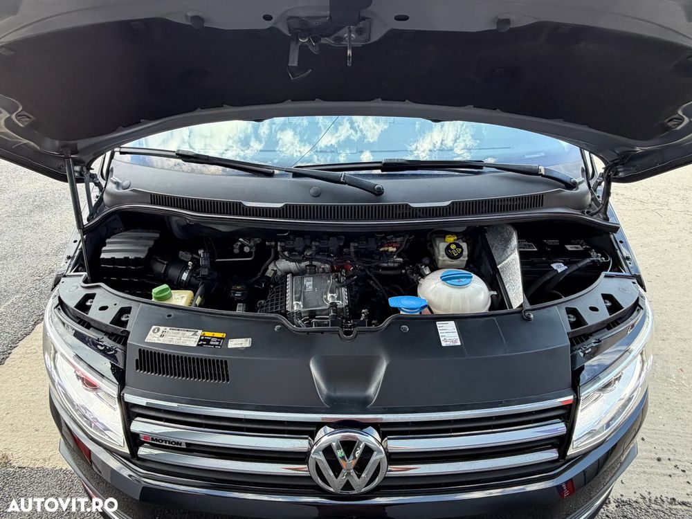 Volkswagen Multivan - 27