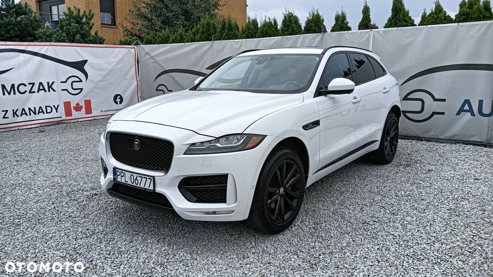 Jaguar F-Pace - 8