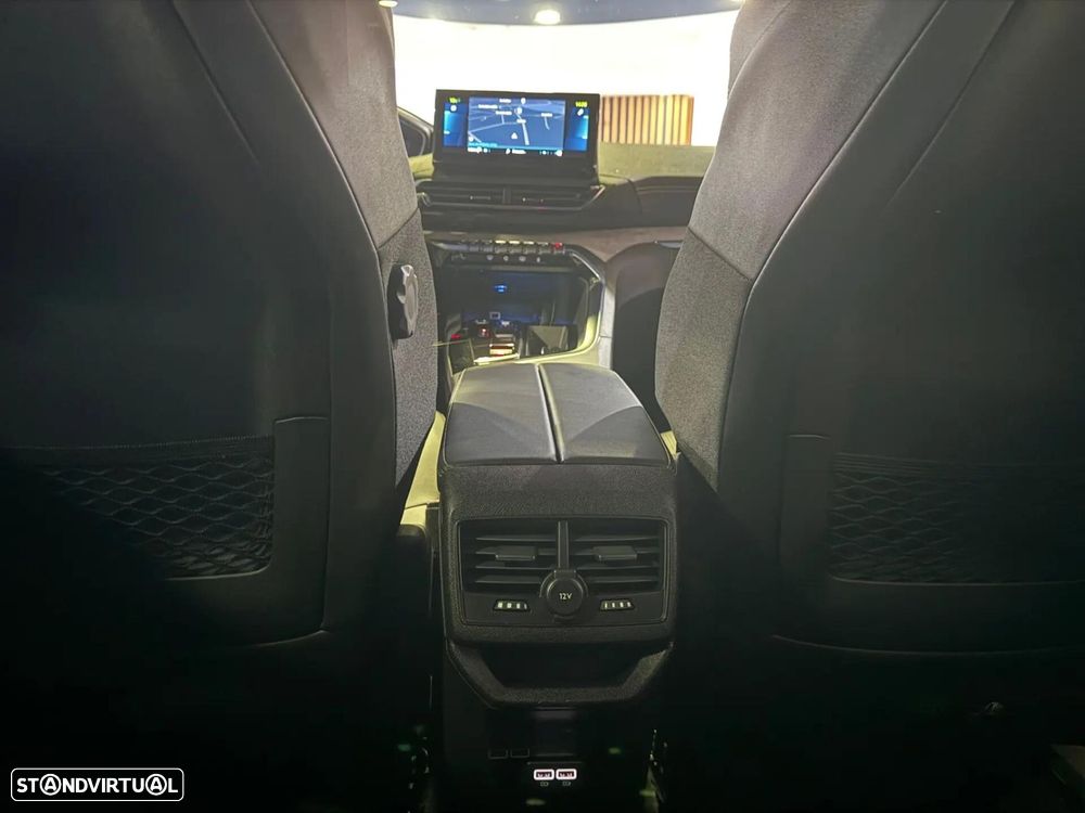 Peugeot 3008 1.6 Hybrid GT Pack e-EAT8 - 30
