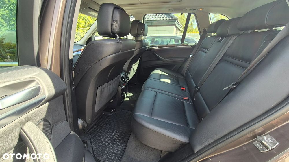 BMW X5 xDrive35i Edition Exclusive - 30