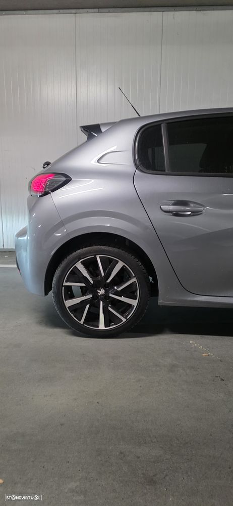 Peugeot 208 1.2 PureTech GT - 14
