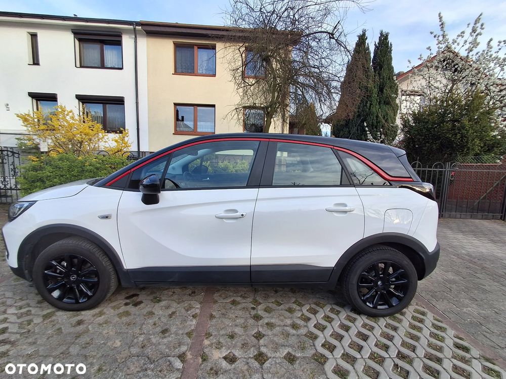 Opel Crossland X 1.2 T Eco Design Line S&S - 17