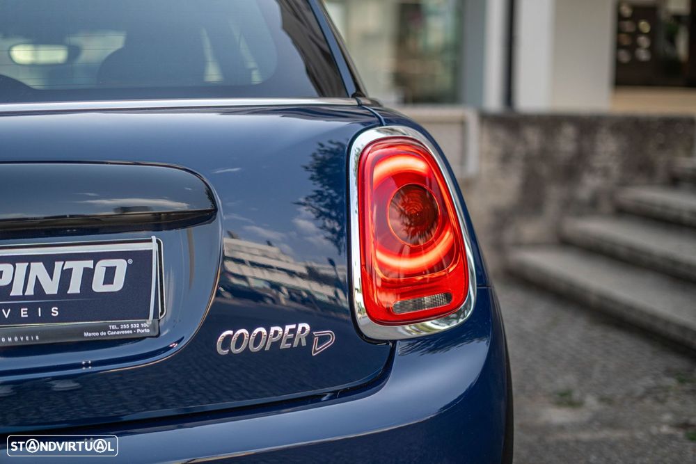 MINI 3 Portas Cooper D Auto - 44