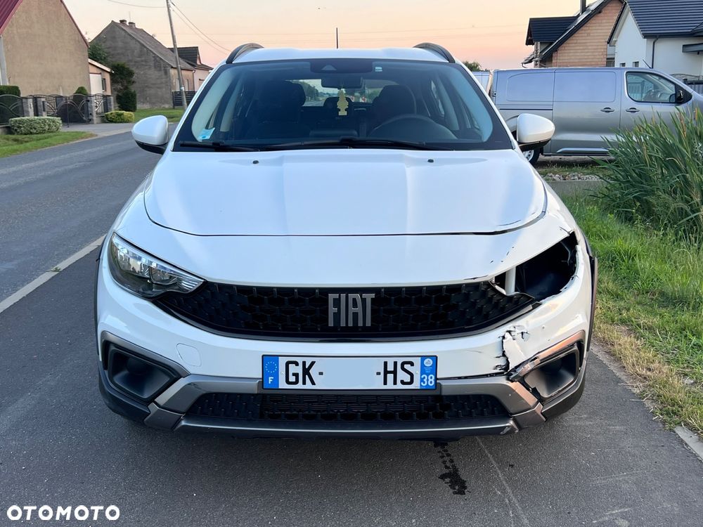 Fiat Tipo 1.5 GSE Cross - 1