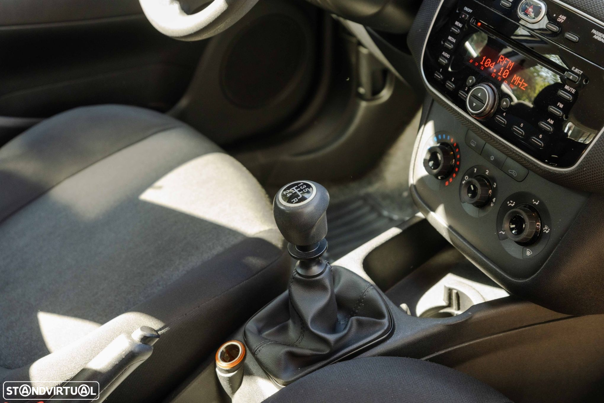 Fiat Grande Punto - 19