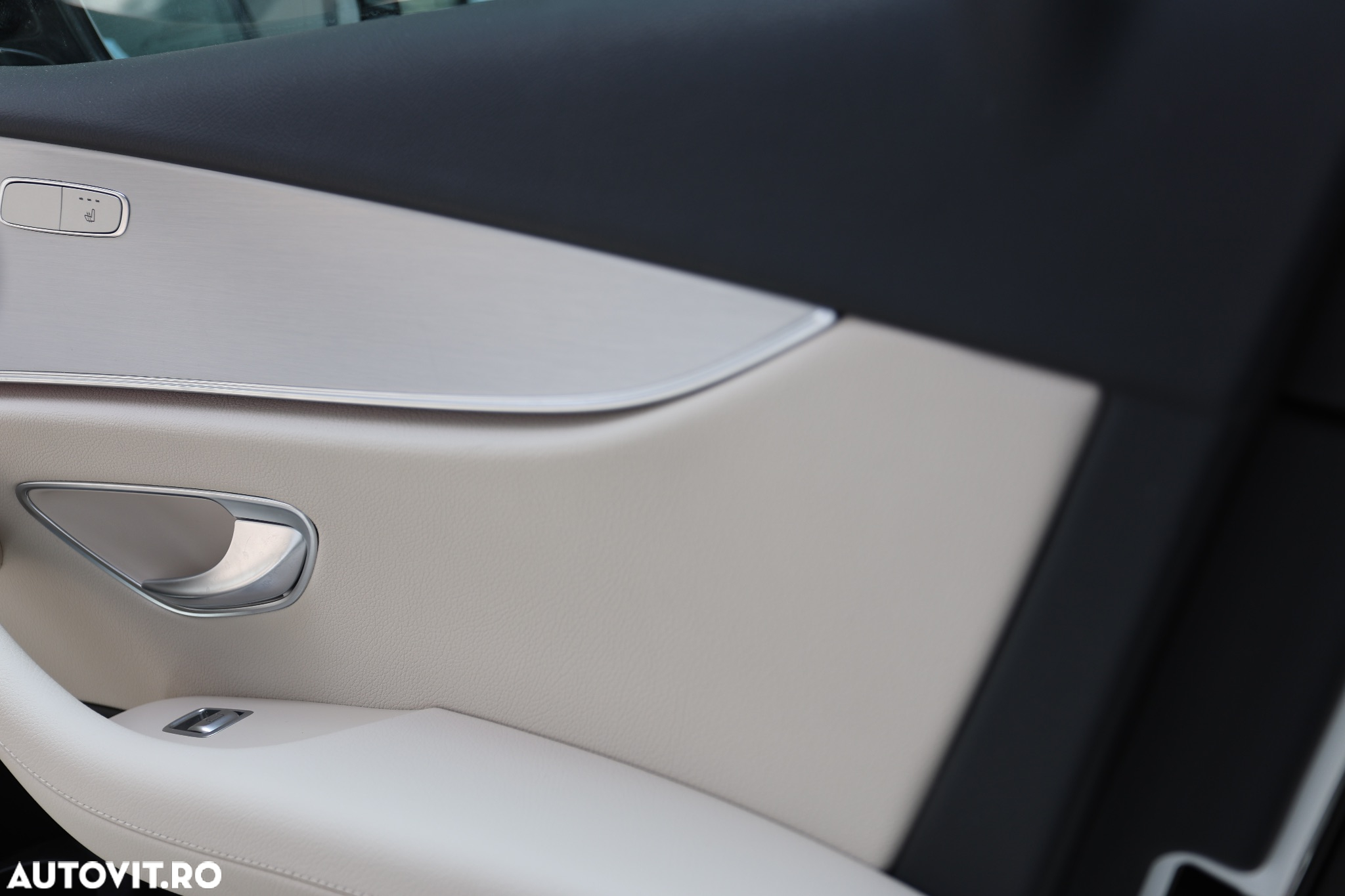Mercedes-Benz E 300 9G-TRONIC Avantgarde - 16