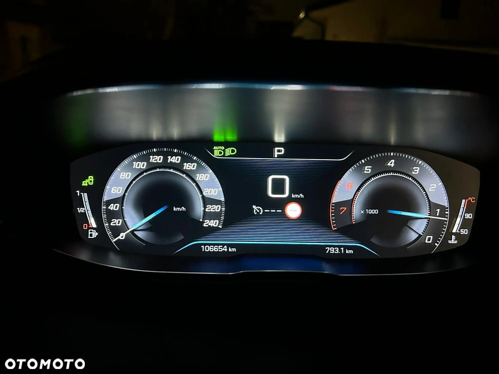 Peugeot 3008 1.6 PureTech GPF Allure S&S EAT8 - 9