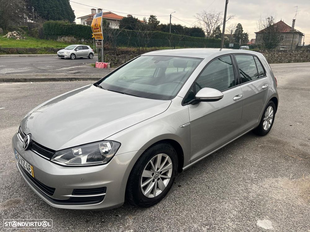 VW Golf 1.6 TDI BlueMotion Comfortline - 2