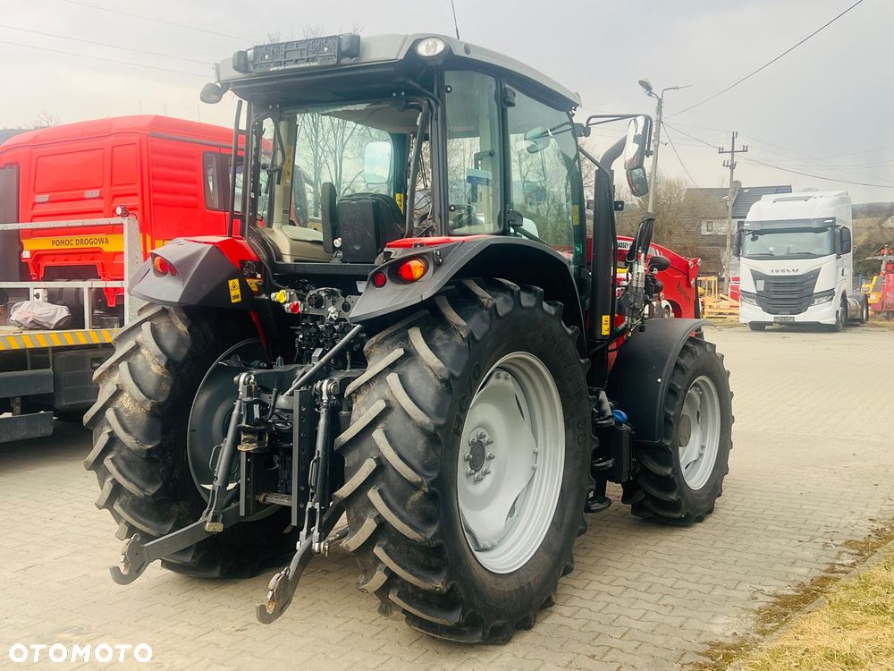Massey Ferguson 5711 M Dyna4 - 3