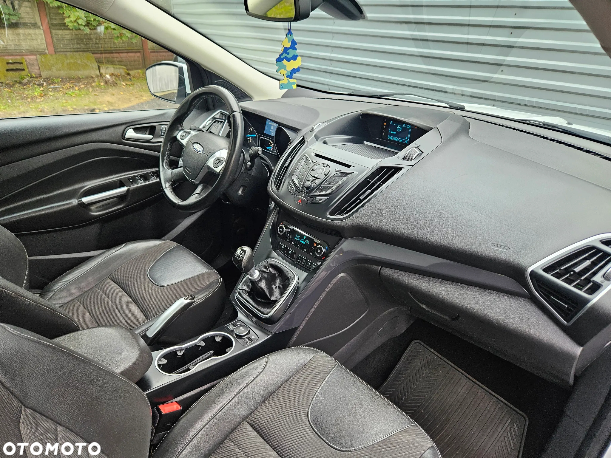 Ford Kuga 1.5 EcoBoost FWD Titanium ASS - 26