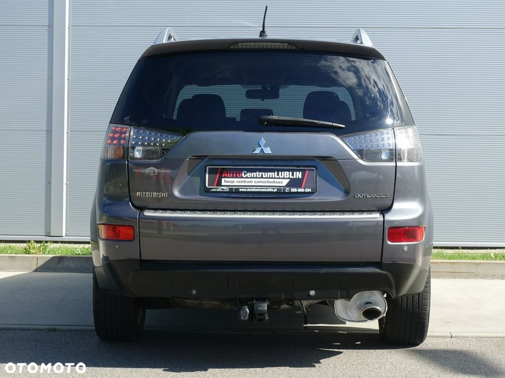 Mitsubishi Outlander 2.4 4WD Intense - 9