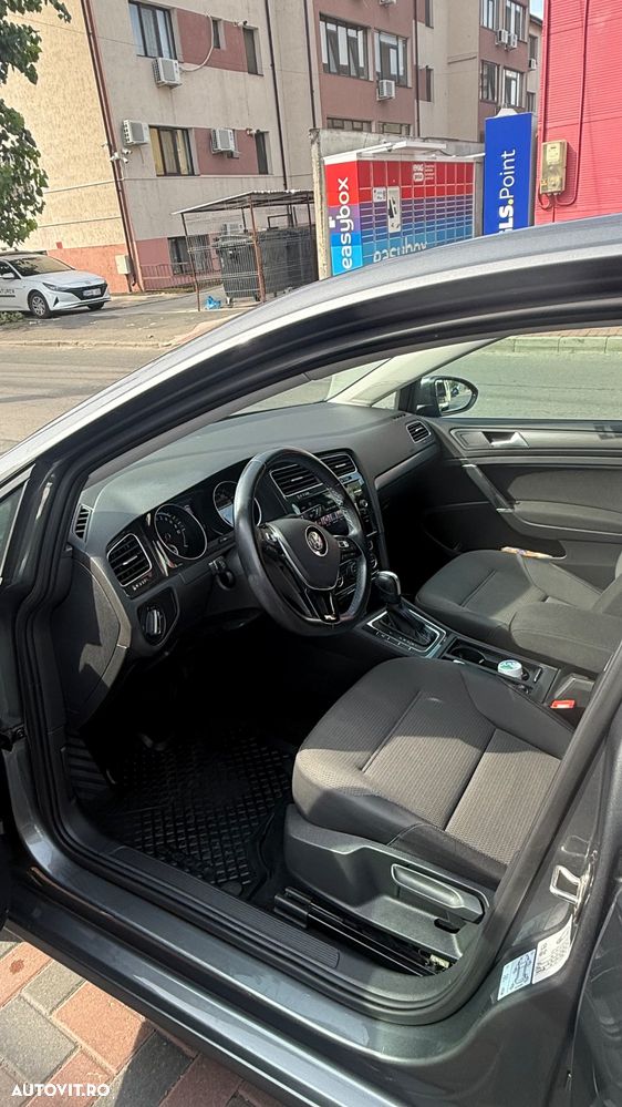 Volkswagen Golf e-Golf - 16