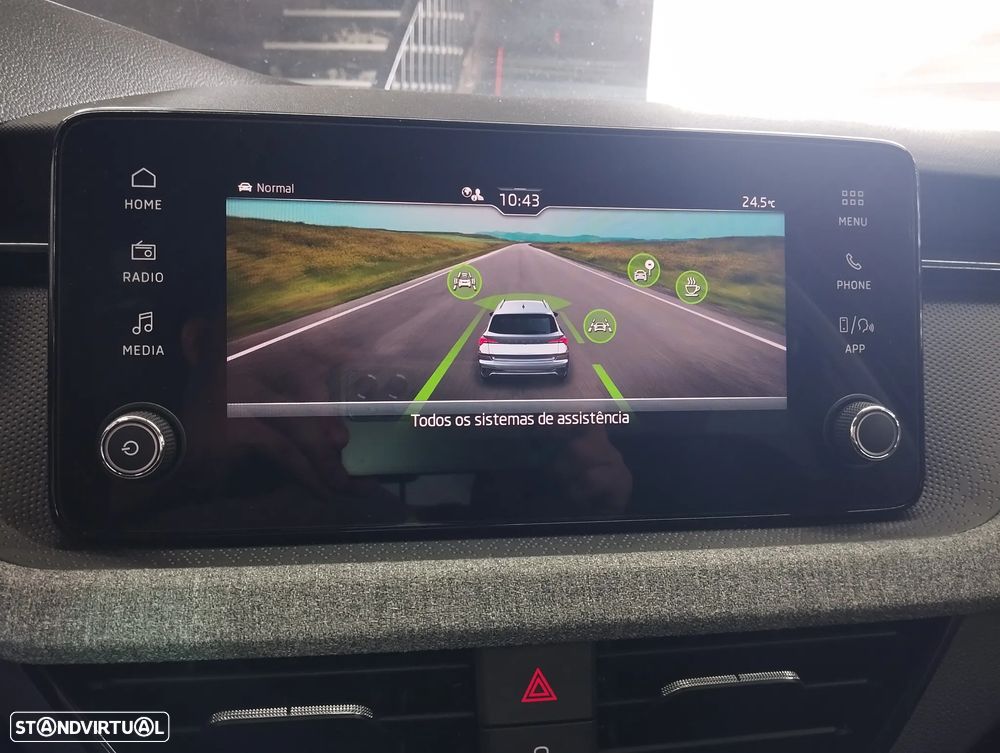 Skoda Kamiq 1.0 TSI Selection DSG - 27