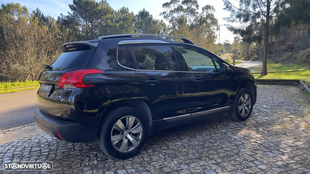 Peugeot 2008 1.4 HDi Allure - 25