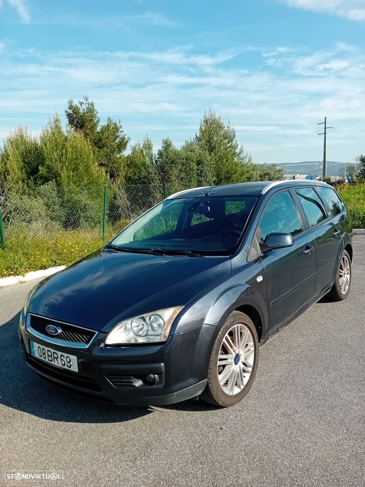 Ford Focus SW 1.6 TDCi Ghia - 1
