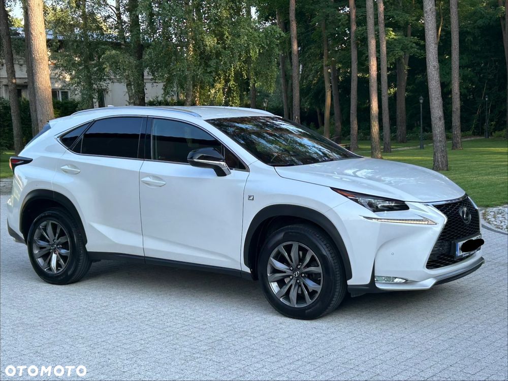 Lexus NX 200t F Sport AWD - 11