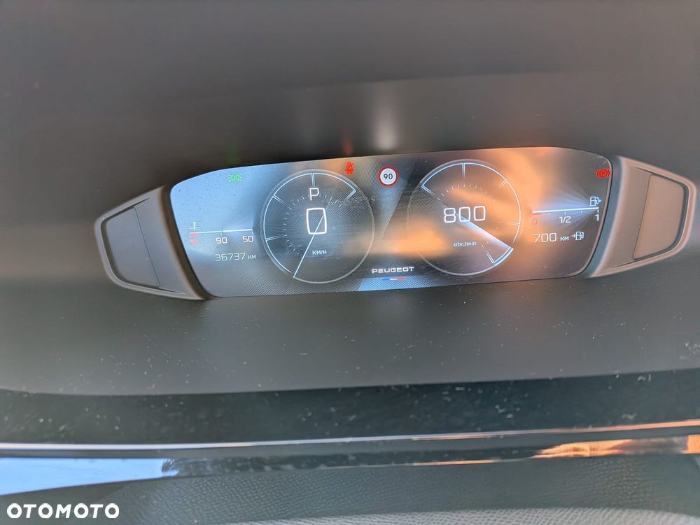 Peugeot 308 1.2 PureTech Allure Pack S&S EAT8 - 9