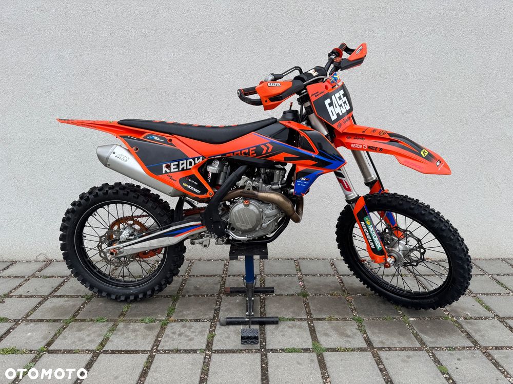 KTM SXF - 8