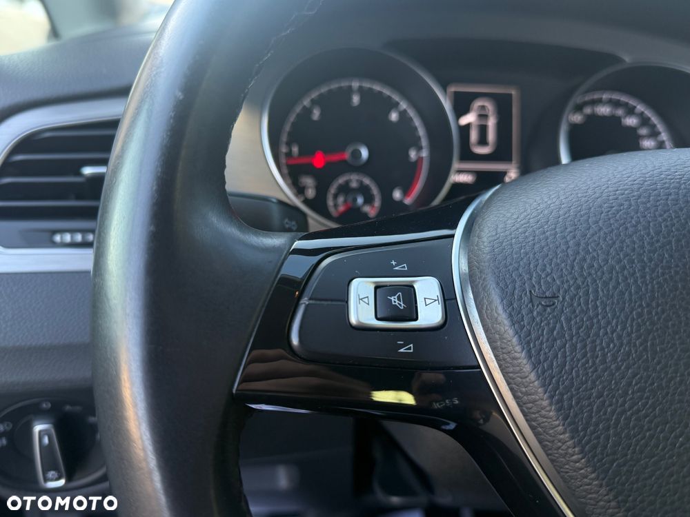 Volkswagen Golf Sportsvan 1.6 TDI BlueMotion Comfortline - 26