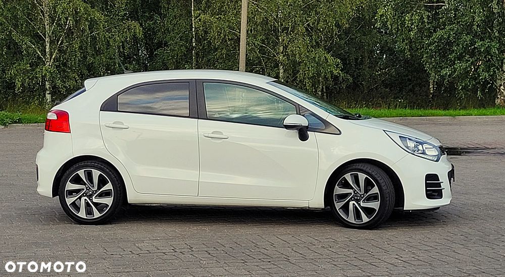 Kia Rio - 5