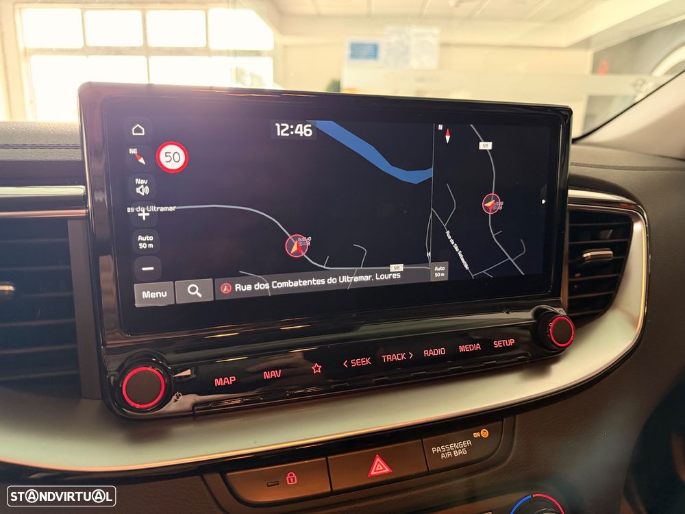 Kia XCeed - 11