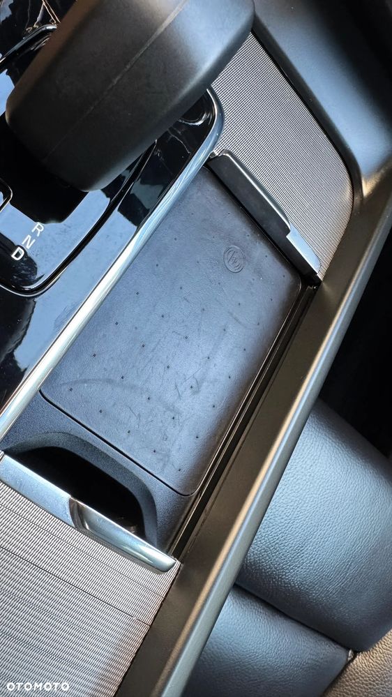 Volvo XC 60 B4 D Geartronic Momentum Pro - 25