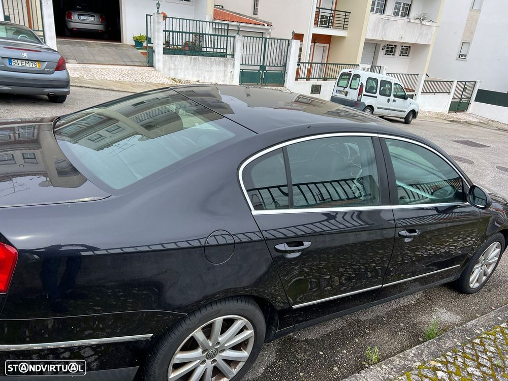 VW Passat 2.0 TDI 4M Highline - 4