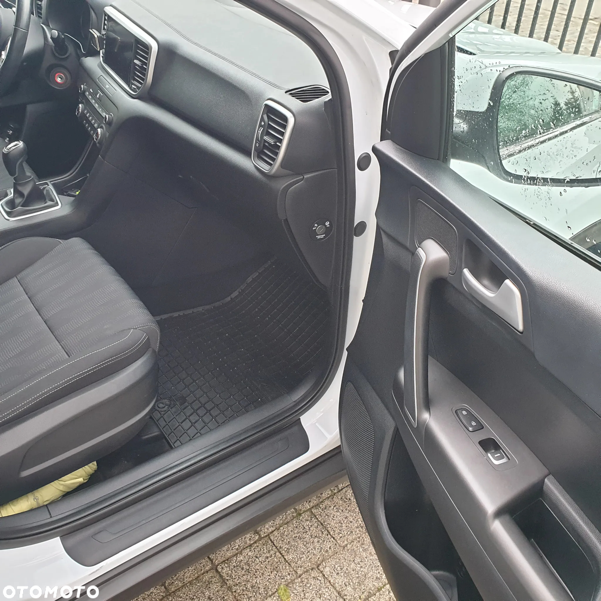Kia Sportage 1.6 CRDI M 2WD - 18