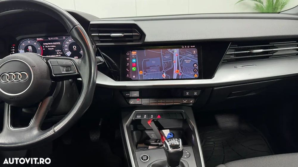 Audi A3 Sportback 1.6 30 TDI Basic - 12