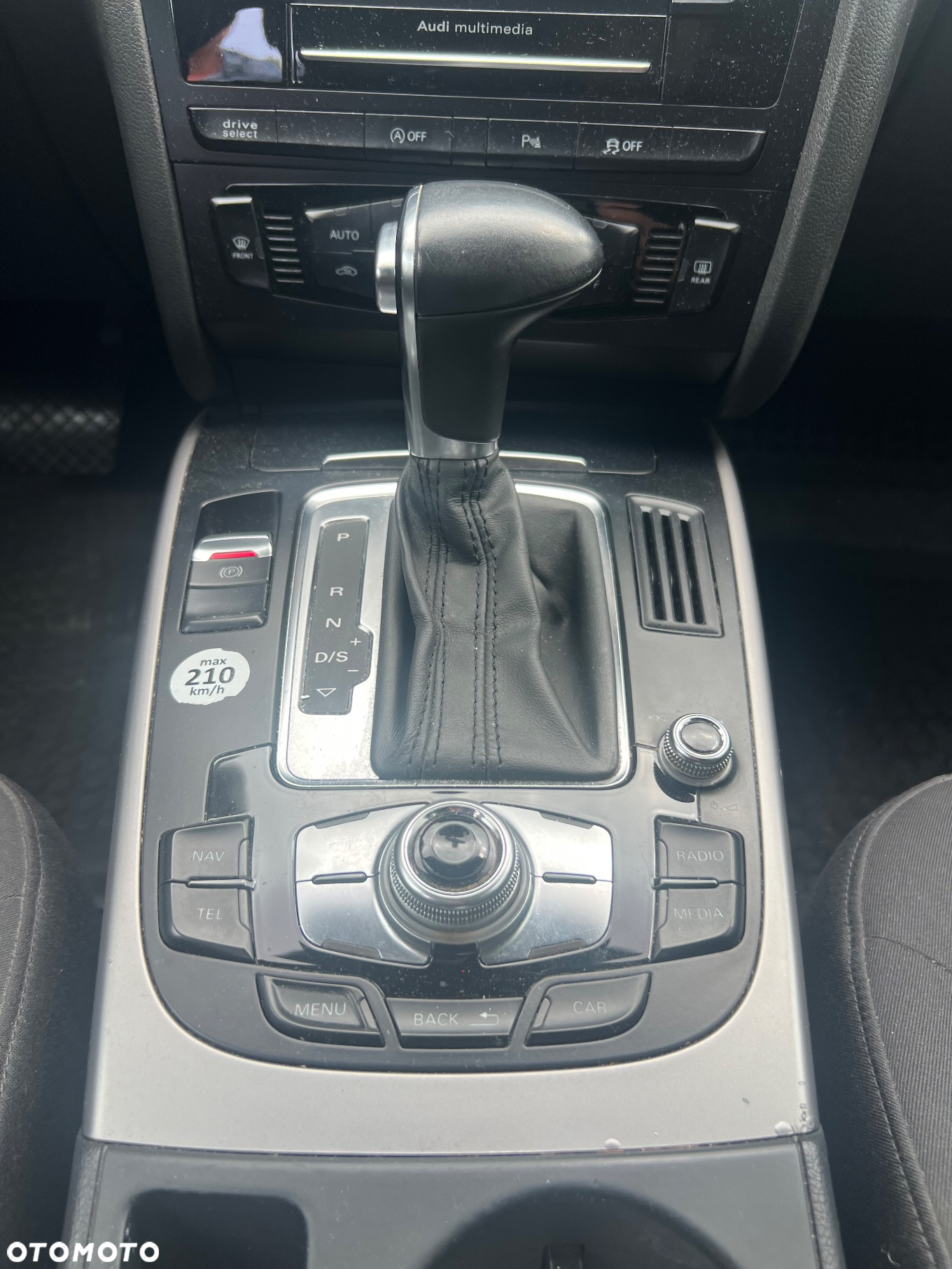 Audi A4 2.0 TDI Multitronic - 11