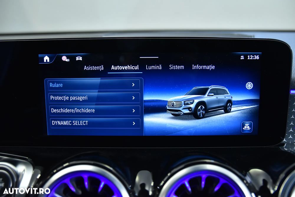 Mercedes-Benz GLB - 27