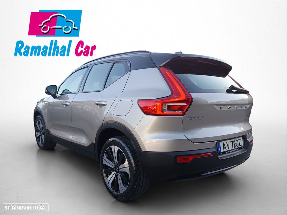 Volvo XC 40 Recharge Plus - 8