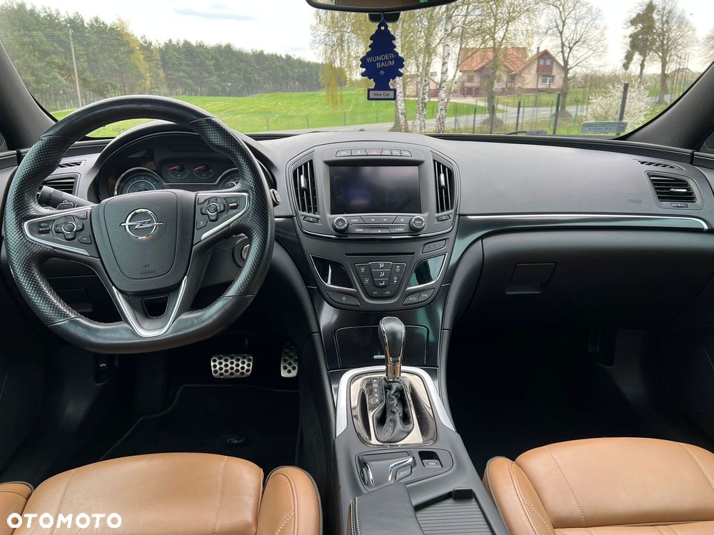 Opel Insignia - 18