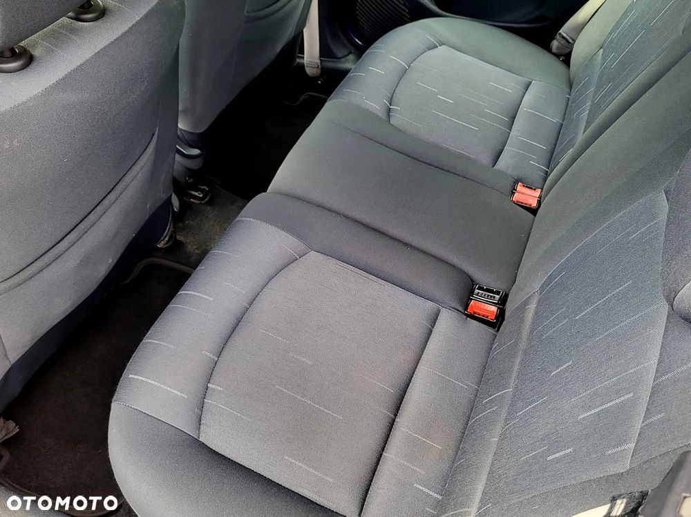 Renault Clio 1.2 16V All Inclusive - 11