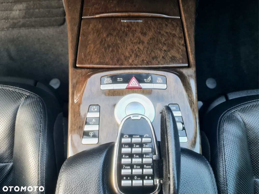 Mercedes-Benz Klasa S 350 BlueTEC L DPF 4Matic 7G-TRONIC - 31