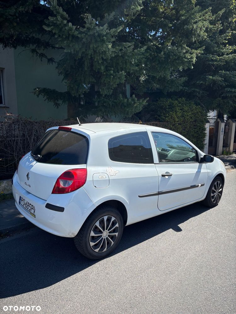 Renault Clio 1.5 dCi Expression - 3