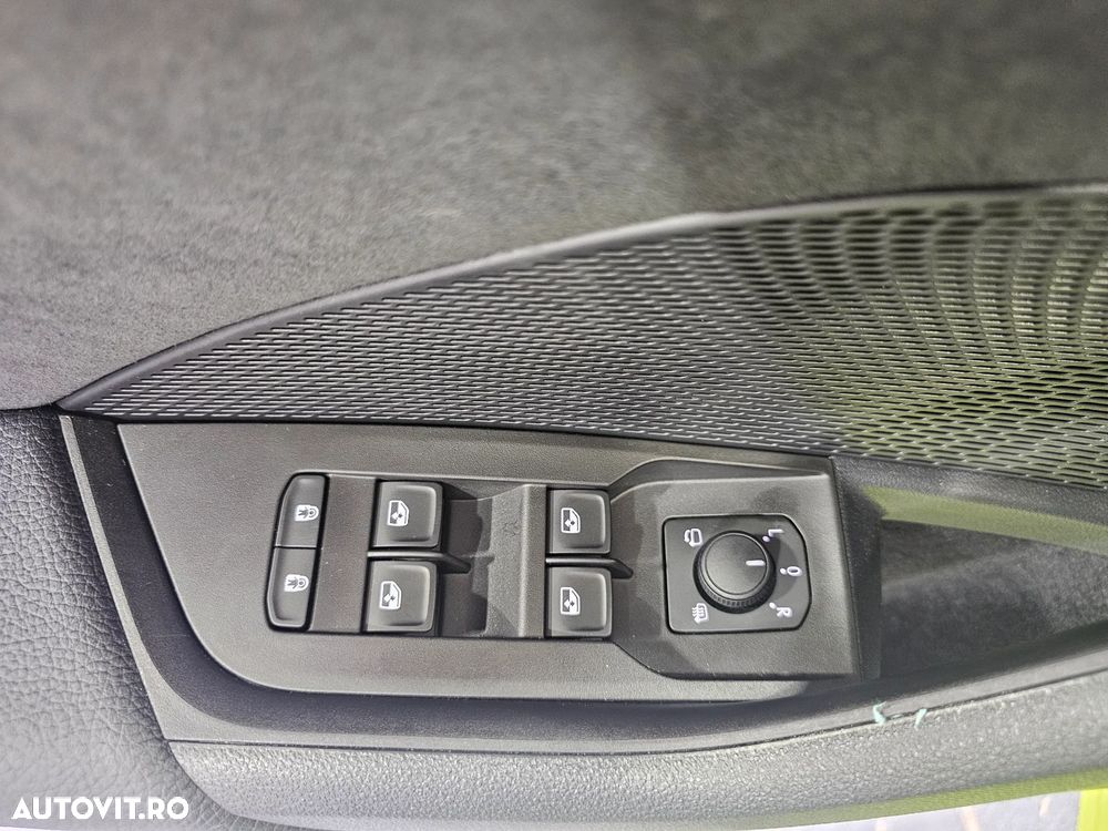 Skoda Octavia 2.0 TSI 265 CP DSG RS - 6