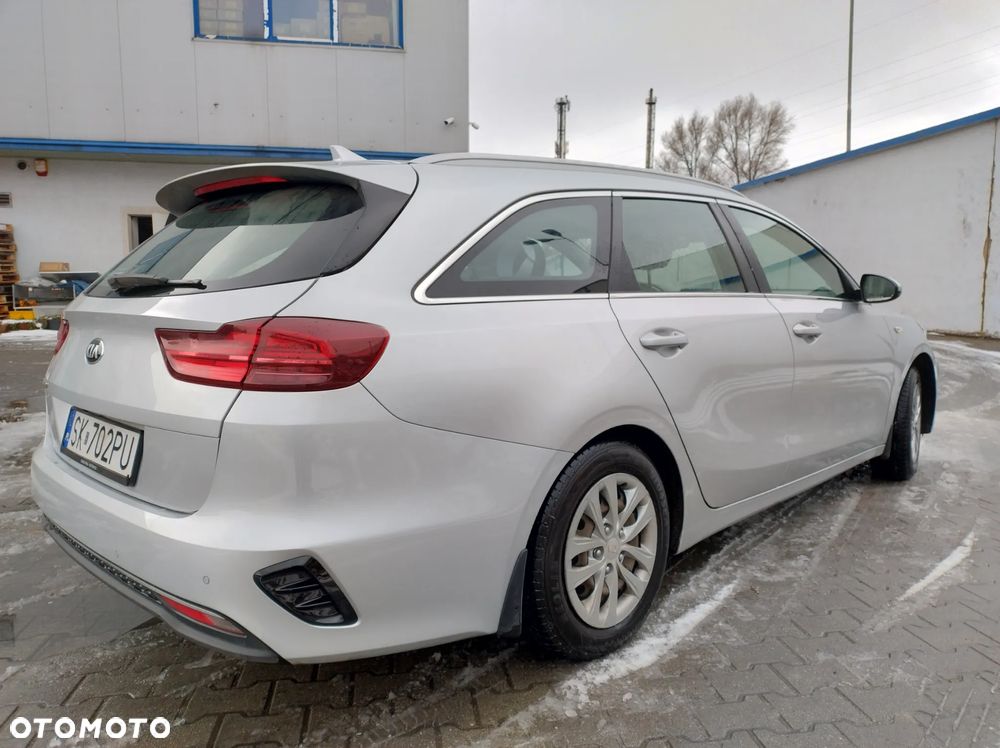 Kia Ceed - 7