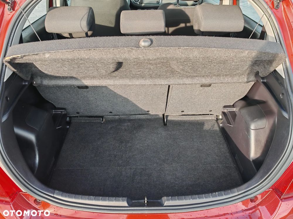 Toyota Yaris 1.33 Premium - 15