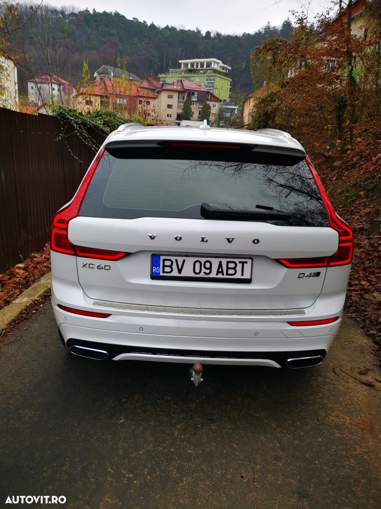 Volvo XC 60 D4 AWD R-Design - 21