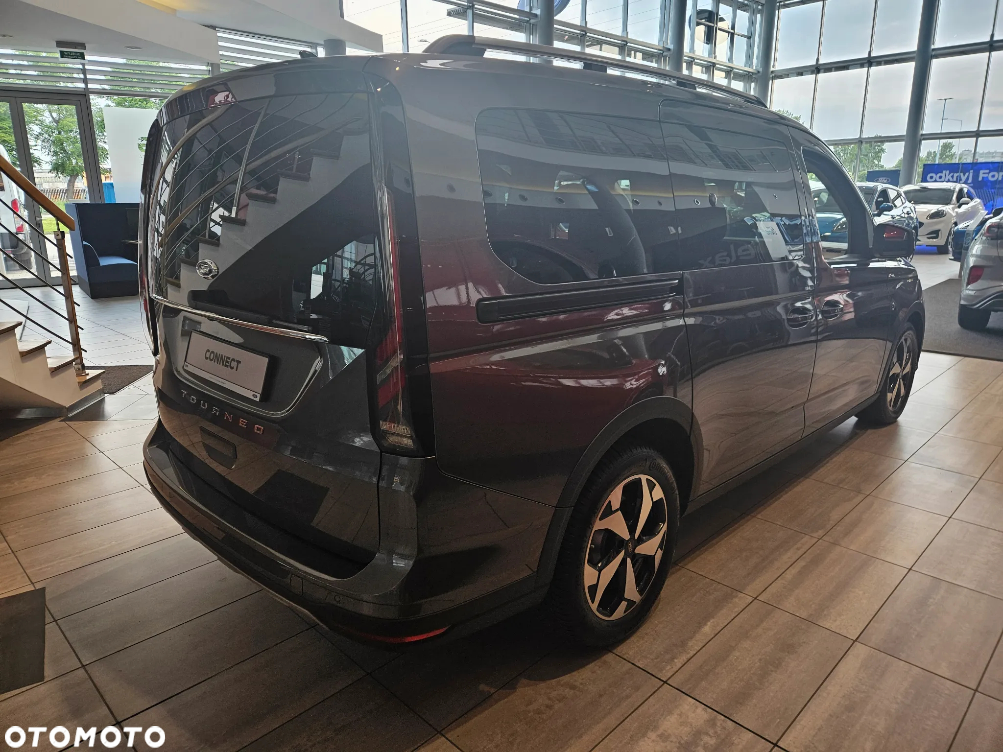 Ford Tourneo Connect Grand - 5