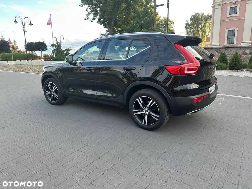 Volvo XC 40 D4 AWD Geartronic Inscription - 3