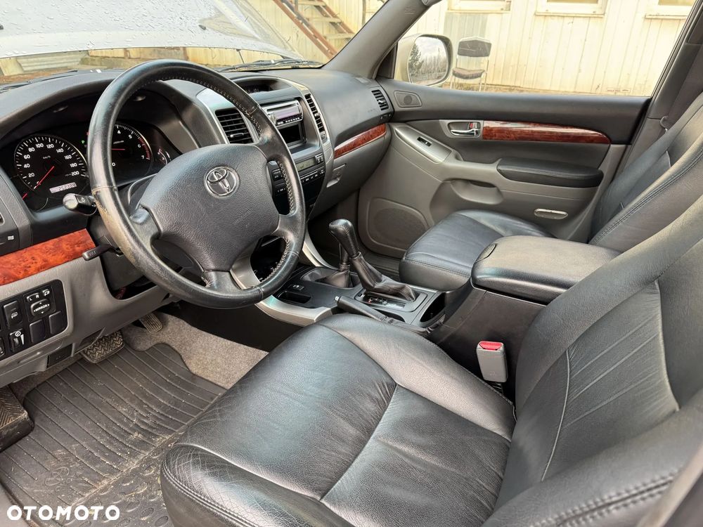 Toyota Land Cruiser 4.0 Luna Voyage - 11