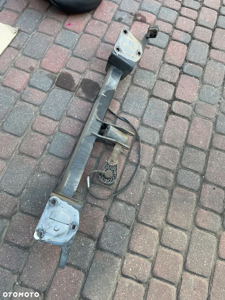 bmw e84 x1 tył tylnia belka pod hak oryginał - 1